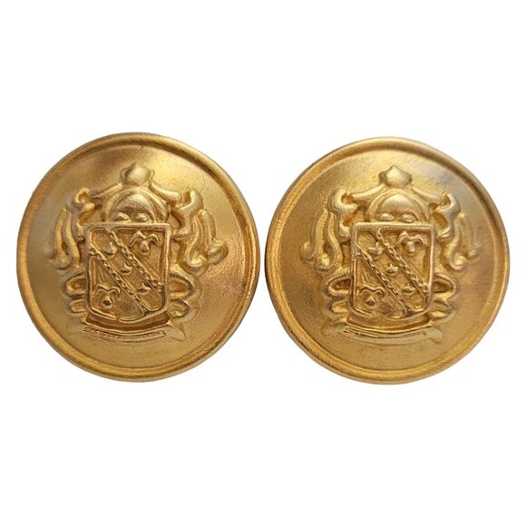 Gold Tone Round Raised Shield Design Clip On Earrings E846 - Picture 9 of 9